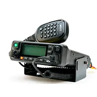 Автомобильная рация Аргут А-701 UHF DMR