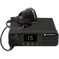 Автомобильная рация Motorola MotoTRBO DM4400e UHF 25 Вт