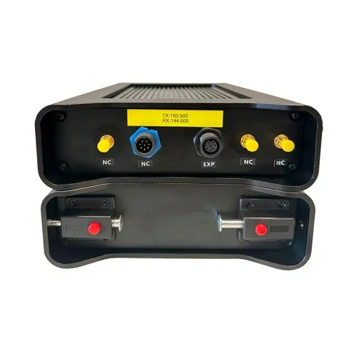 Носимый ретранслятор Comrade R900 SFR UHF фото 2