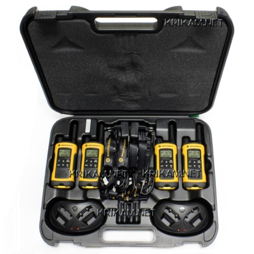 Комплект раций Motorola TLKR T80 Extreme Quad фото 3