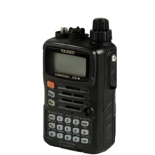 Рация Yaesu VX-6R фото 3