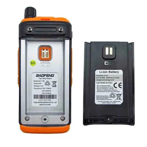 Портативная радиостанция Baofeng UV-17M 3Band фото 2