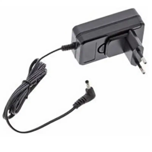 Зарядное устройство Yaesu SAD-24C